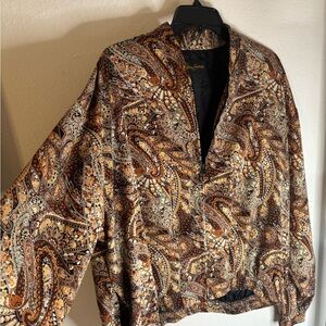 Elegant Paisley Bomber Jacket in Brown Tones